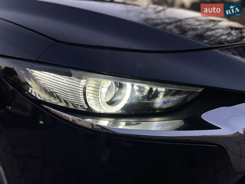 Седан Mazda 3 2022 в Львові