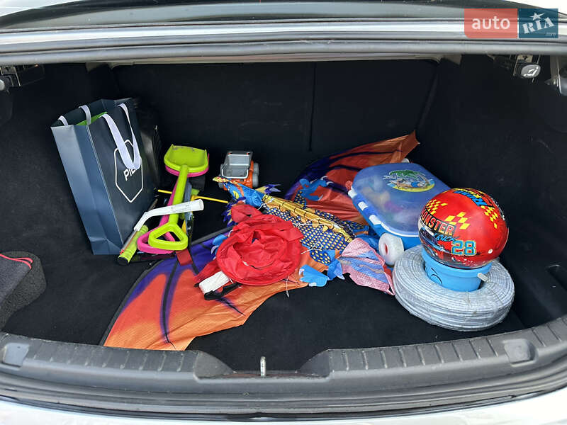 Седан Mazda 3 2018 в Броварах фото 12 Седан Mazda 3 2018 в Броварах