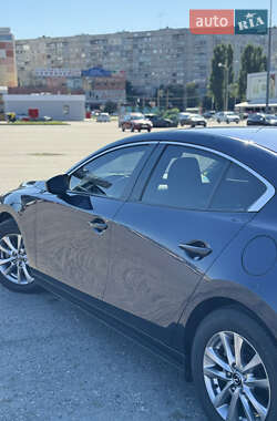Седан Mazda 3 2019 в Харькове