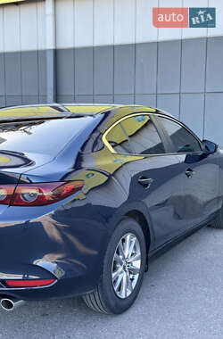 Седан Mazda 3 2019 в Харькове