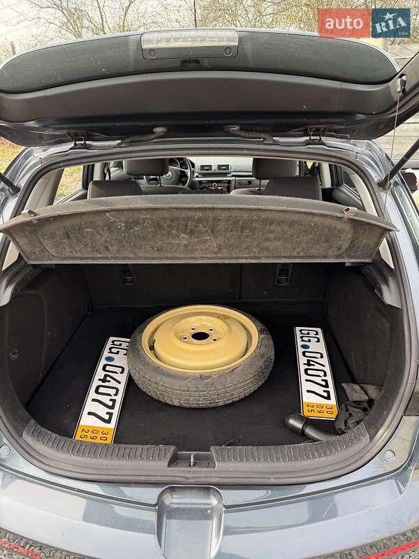 Хэтчбек Mazda 3 2008 в Житомире