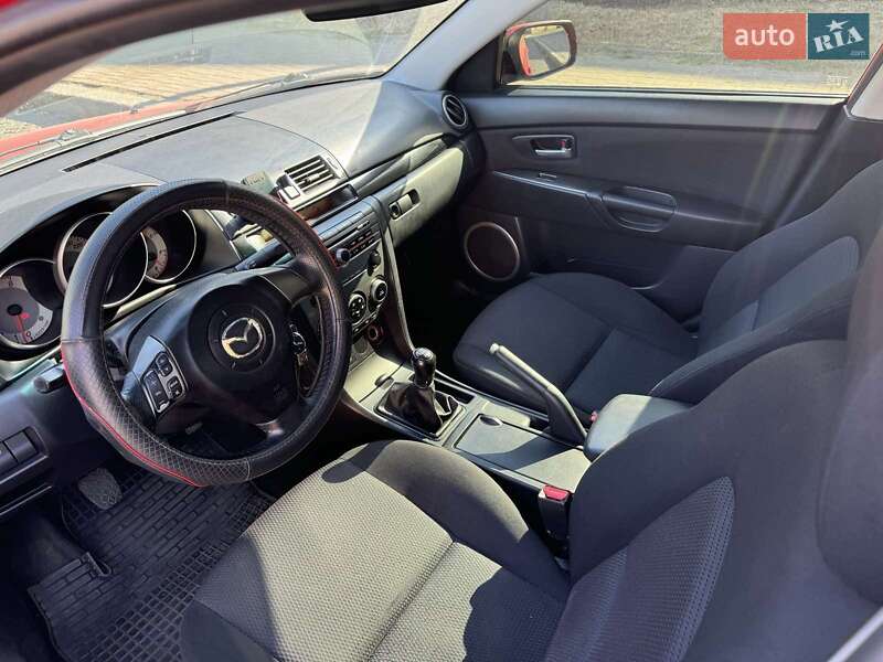 Седан Mazda 3 2008 в Чорноморську