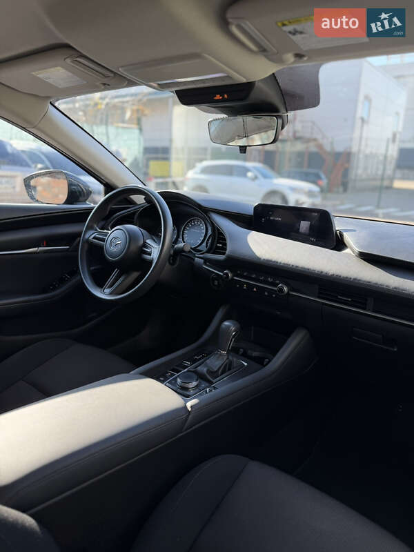 Седан Mazda 3 2019 в Києві фото 16 Седан Mazda 3 2019 в Києві