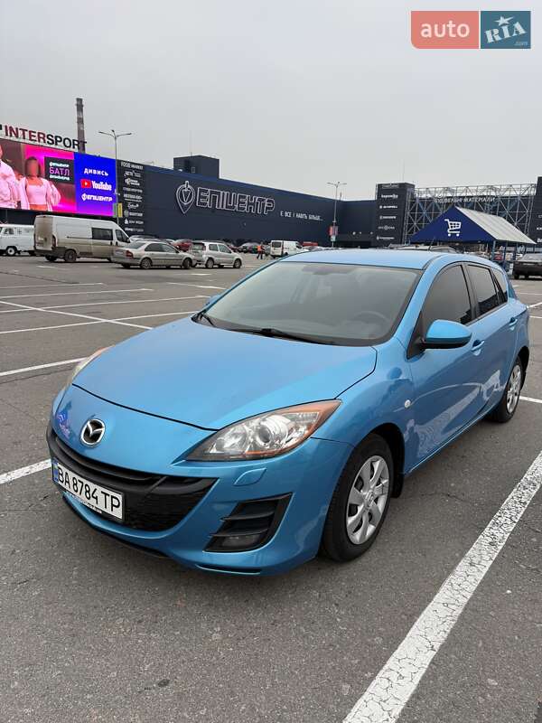 Хетчбек Mazda 3 2010 в Києві фото 4 Хетчбек Mazda 3 2010 в Києві