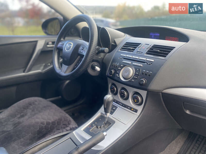 Седан Mazda 3 2011 в Івано-Франківську фото 29 Седан Mazda 3 2011 в Івано-Франківську