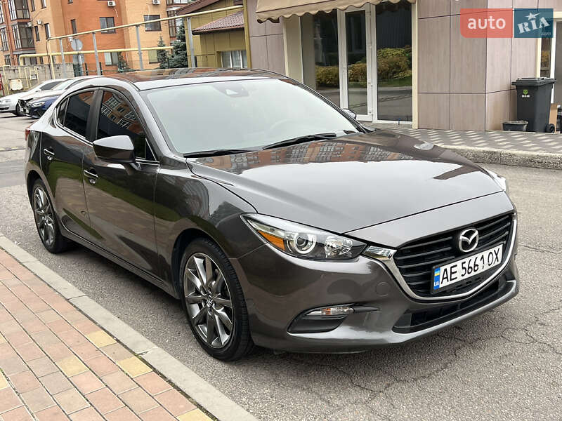 Седан Mazda 3 2018 в Дніпрі фото 5 Седан Mazda 3 2018 в Дніпрі