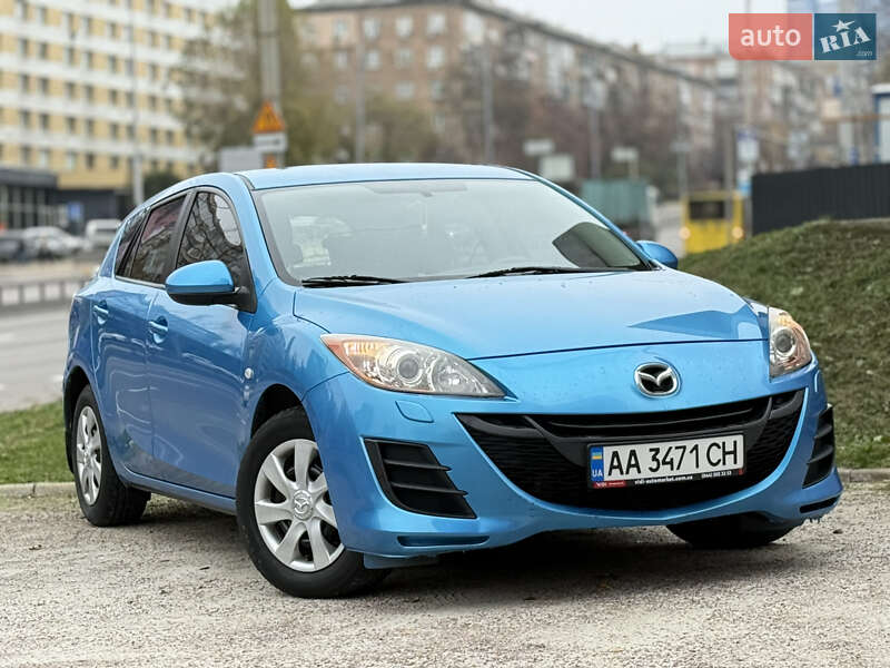 Хетчбек Mazda 3 2010 в Києві
