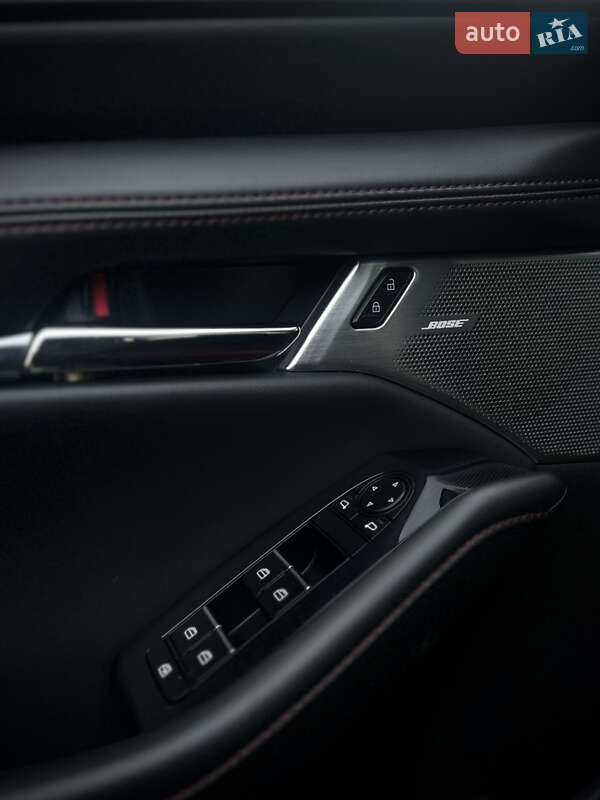 Седан Mazda 3 2022 в Черкассах