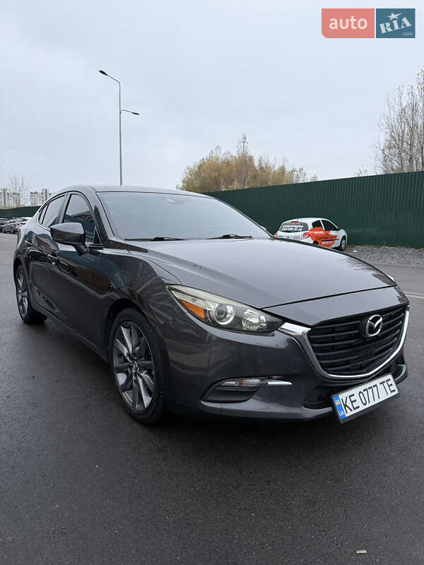 Седан Mazda 3 2017 в Киеве фото 3 Седан Mazda 3 2017 в Киеве