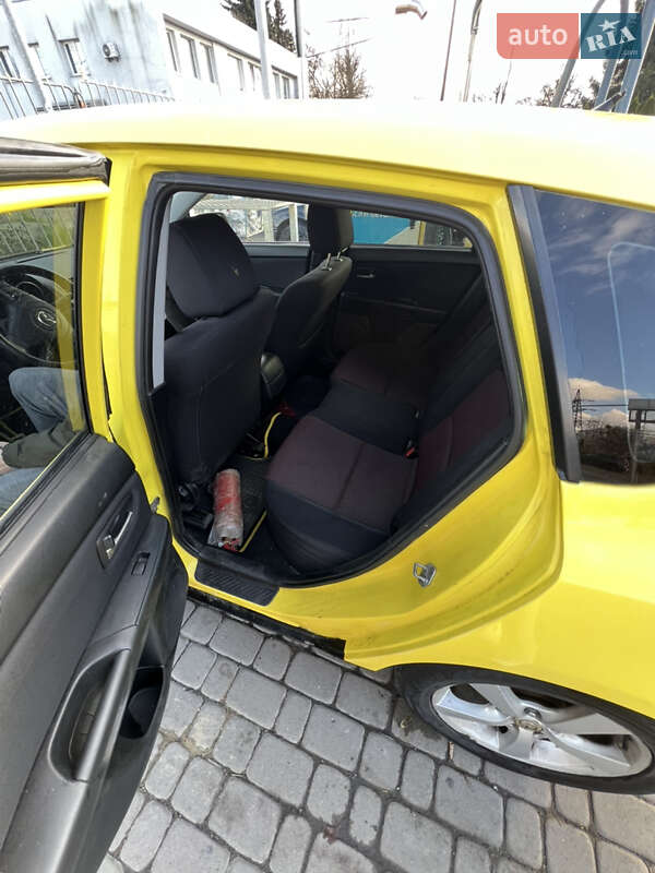 Хэтчбек Mazda 3 2006 в Львове