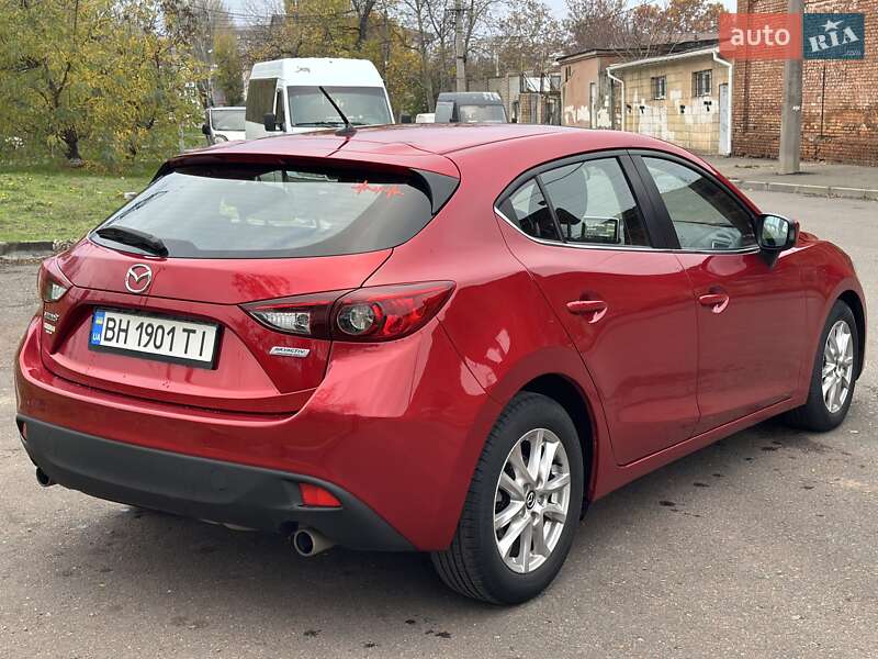 Хетчбек Mazda 3 2016 в Одесі