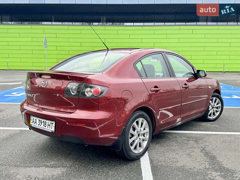 Седан Mazda 3 2008 в Киеве