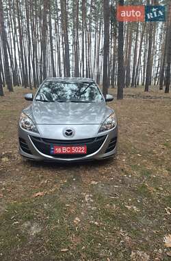 Хэтчбек Mazda 3 2010 в Харькове
