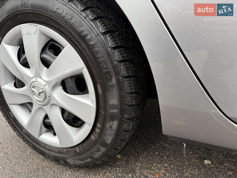 Хэтчбек Mazda 3 2010 в Сумах