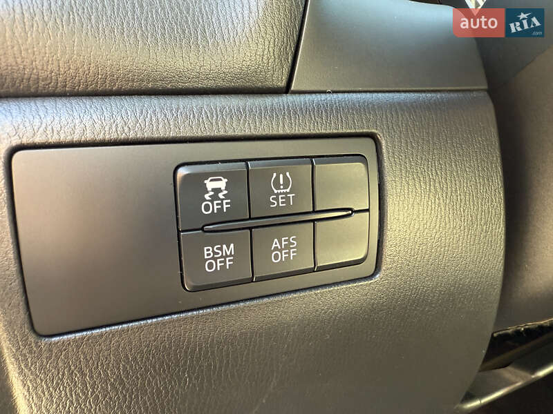 Седан Mazda 3 2013 в Кривому Розі