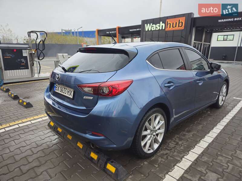 Хэтчбек Mazda 3 2017 в Киеве фото 5 Хэтчбек Mazda 3 2017 в Киеве