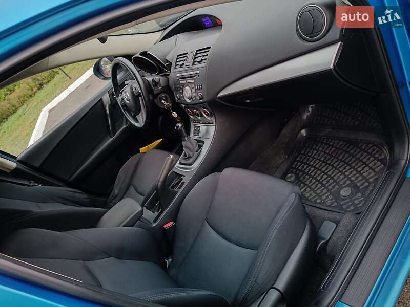 Хэтчбек Mazda 3 2010 в Черкассах фото 11 Хэтчбек Mazda 3 2010 в Черкассах