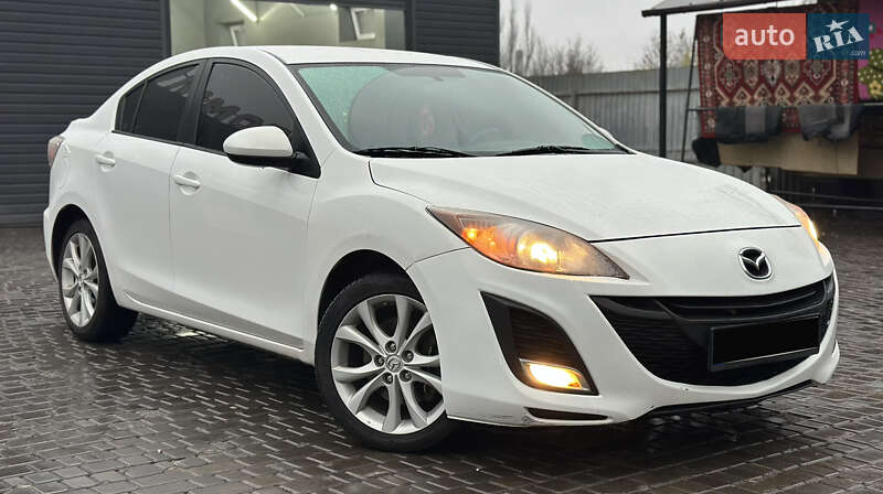 Седан Mazda 3 2010 в Дніпрі