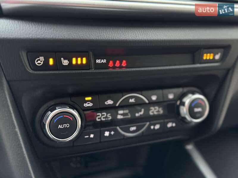 Седан Mazda 3 2017 в Києві фото 64 Седан Mazda 3 2017 в Києві