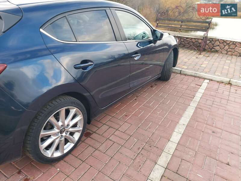 Хетчбек Mazda 3 2017 в Новомиргороді фото 32 Хетчбек Mazda 3 2017 в Новомиргороді