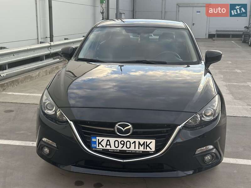Седан Mazda 3 2015 в Києві фото 2 Седан Mazda 3 2015 в Києві
