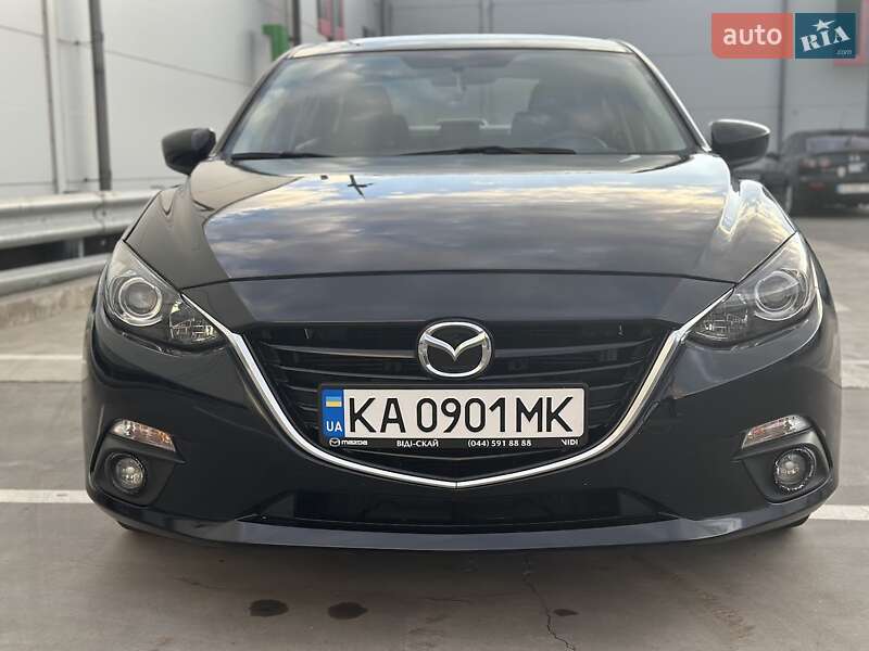 Седан Mazda 3 2015 в Києві фото 3 Седан Mazda 3 2015 в Києві