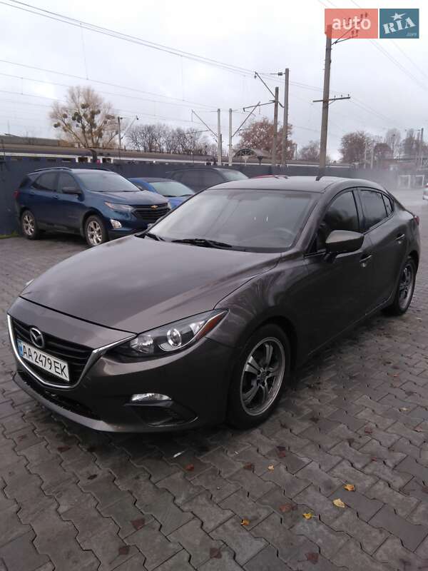Седан Mazda 3 2014 в Києві