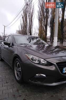 Седан Mazda 3 2014 в Киеве
