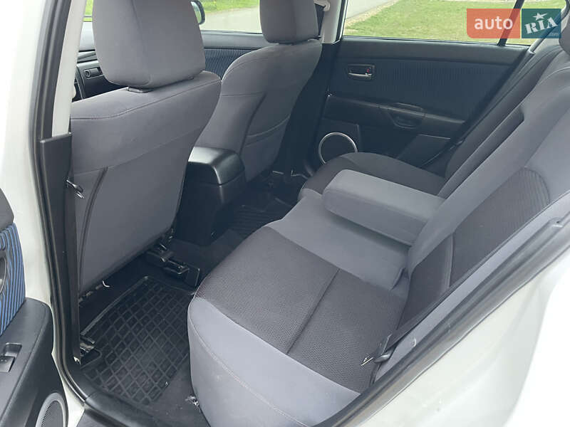 Седан Mazda 3 2008 в Одесі