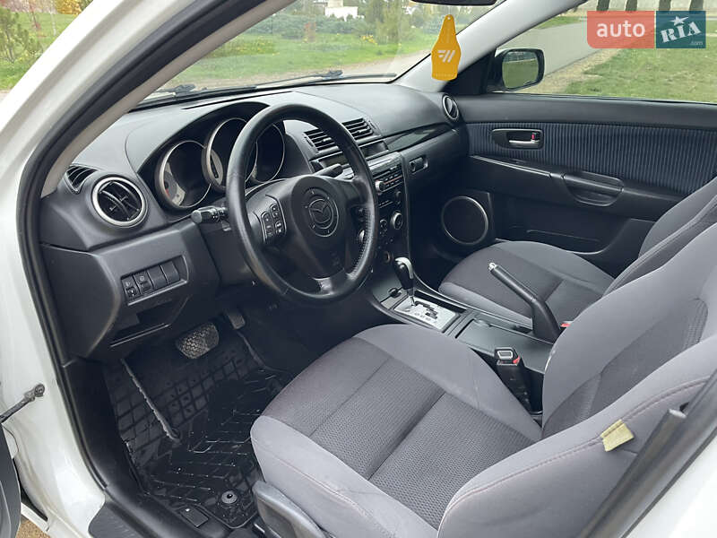 Седан Mazda 3 2008 в Одесі