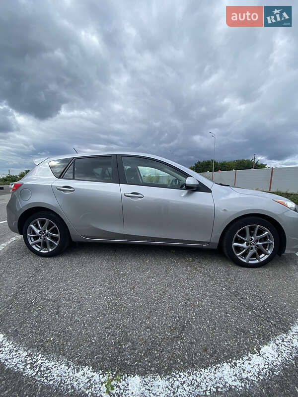 Хетчбек Mazda 3 2012 в Вінниці