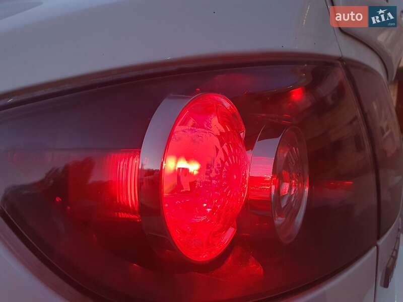 Седан Mazda 3 2007 в Киеве