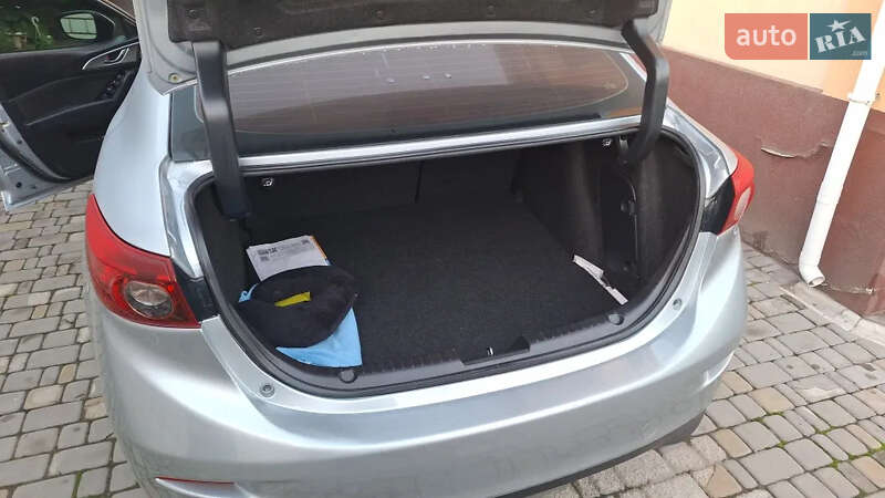 Седан Mazda 3 2016 в Дніпрі фото 17 Седан Mazda 3 2016 в Дніпрі