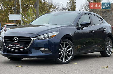 Седан Mazda 3 2018 в Николаеве