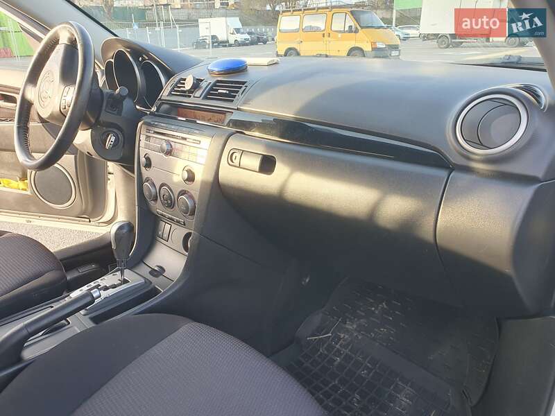 Седан Mazda 3 2007 в Киеве