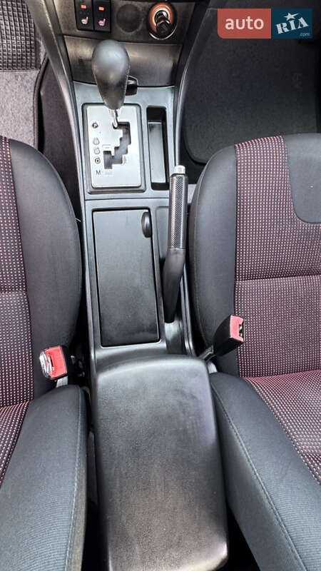 Седан Mazda 3 2006 в Виннице