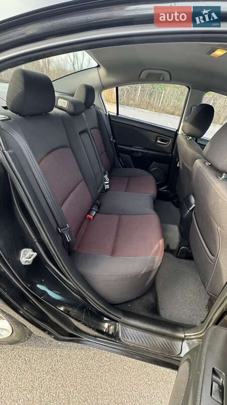 Седан Mazda 3 2006 в Виннице