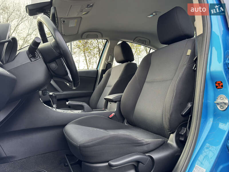 Седан Mazda 3 2010 в Києві фото 22 Седан Mazda 3 2010 в Києві