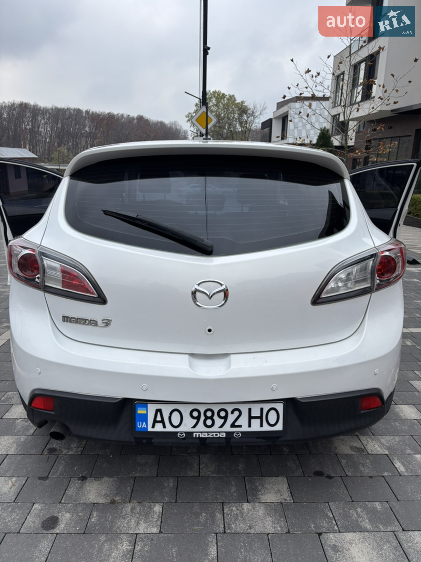 2010 Mazda 3 - мініатюра 24