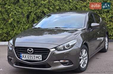 Седан Mazda 3 2017 в Харкові