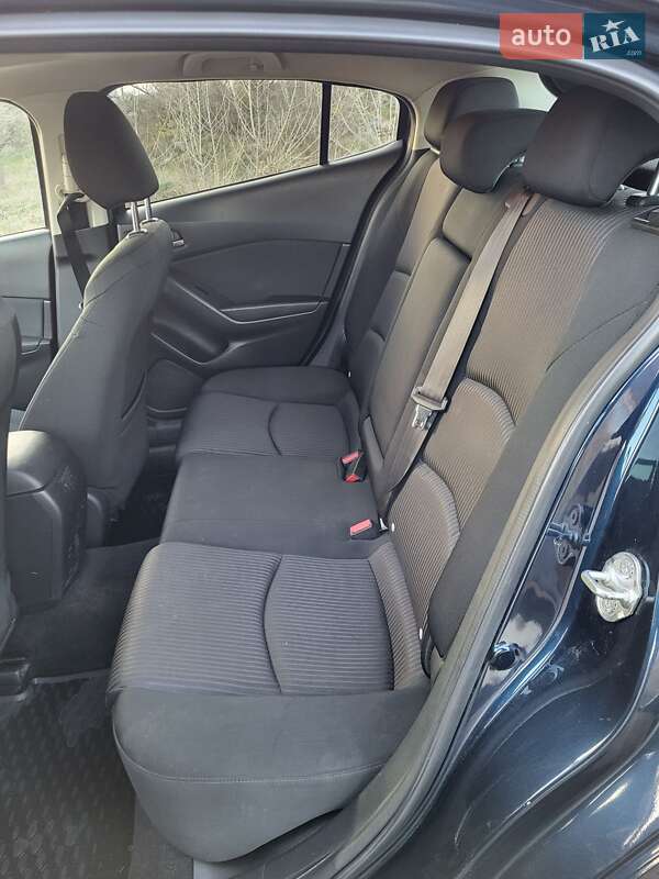 Хэтчбек Mazda 3 2015 в Запорожье фото 8 Хэтчбек Mazda 3 2015 в Запорожье