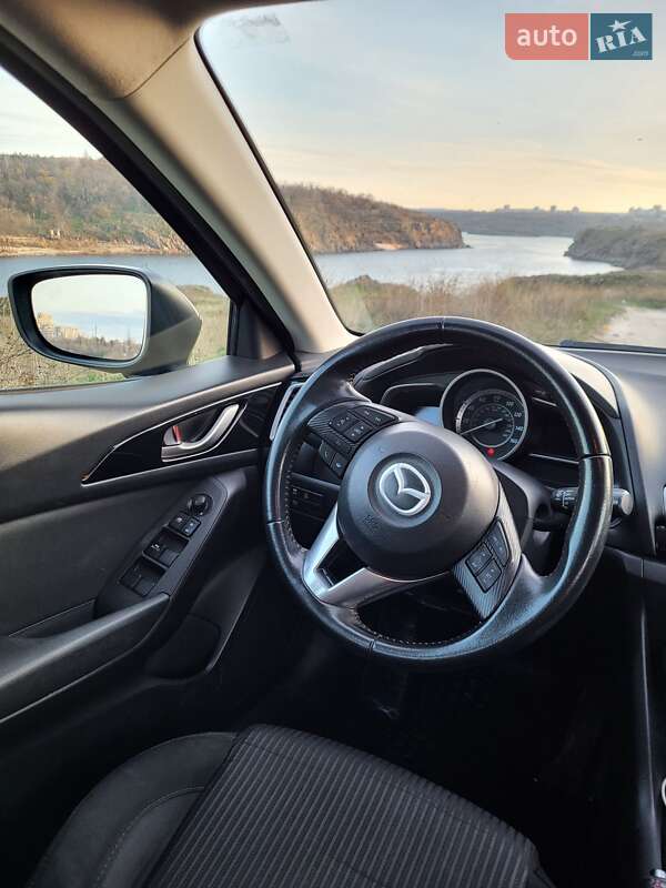 Хэтчбек Mazda 3 2015 в Запорожье фото 12 Хэтчбек Mazda 3 2015 в Запорожье