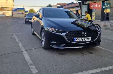 Седан Mazda 3 2020 в Малине