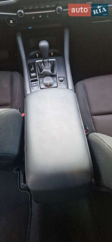 Седан Mazda 3 2020 в Малине