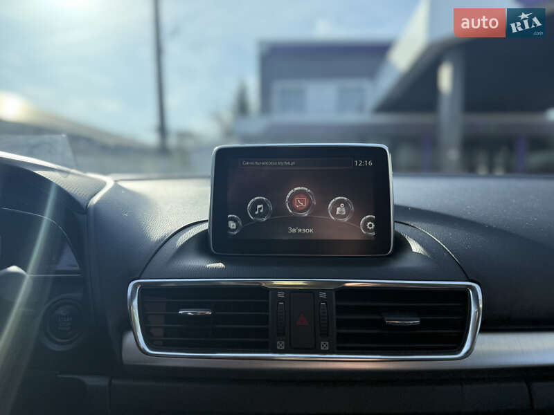 Хэтчбек Mazda 3 2015 в Черновцах фото 14 Хэтчбек Mazda 3 2015 в Черновцах