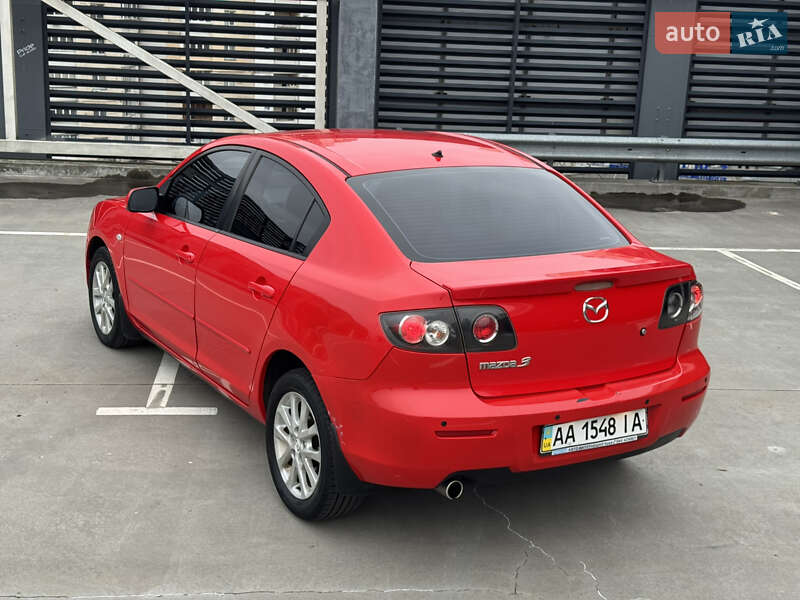 Седан Mazda 3 2008 в Киеве
