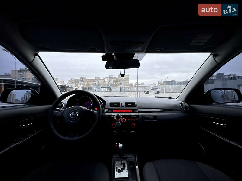 Седан Mazda 3 2008 в Киеве