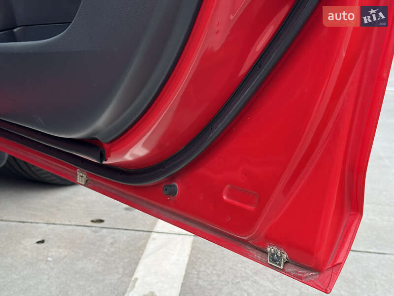 Седан Mazda 3 2008 в Киеве