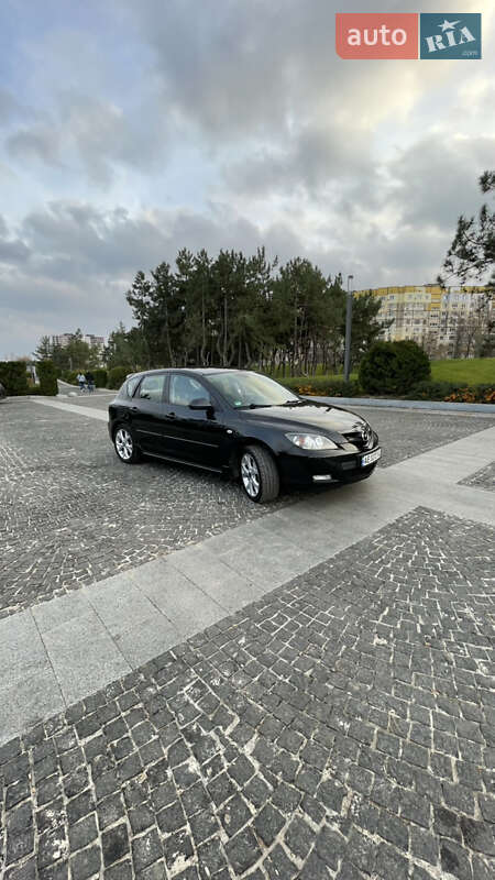 Хэтчбек Mazda 3 2007 в Днепре