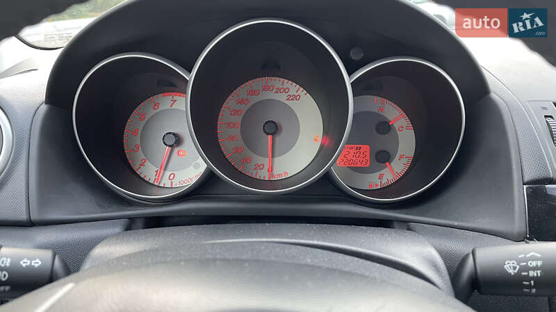 Хэтчбек Mazda 3 2007 в Днепре